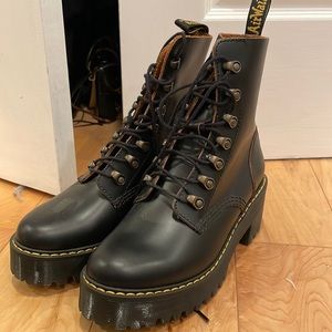 NWOT Doc Martens Leona Boot